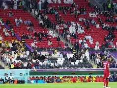 Kaiyun-Karsa重返赛场，最后时刻胜出首场状态出色，老鹰观众沸腾！